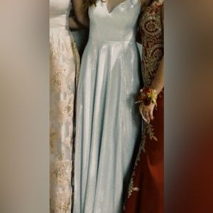 white sparkly prom dress with pockets